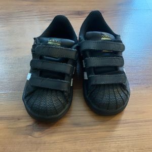 Toddler adidas superstars